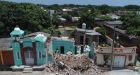 Volunteers attacked delivering earthquake aid in Mexico